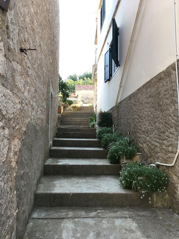 Guesthouse Cipre Lumbarda Zewnętrze zdjęcie